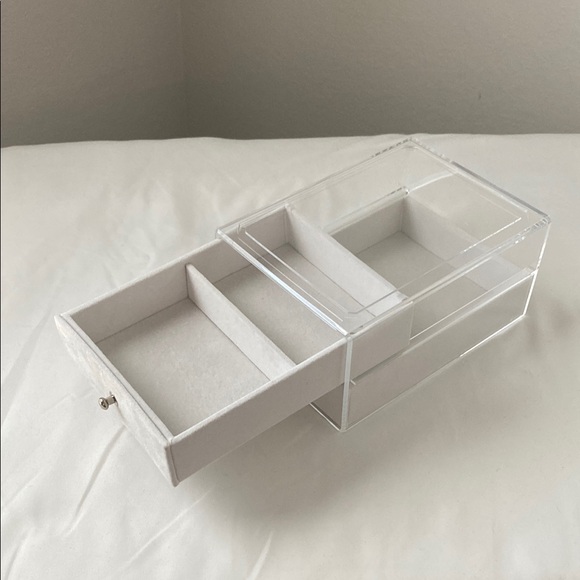 Acrylic Jewelry Organizer with Drawers - Picture 3 of 8